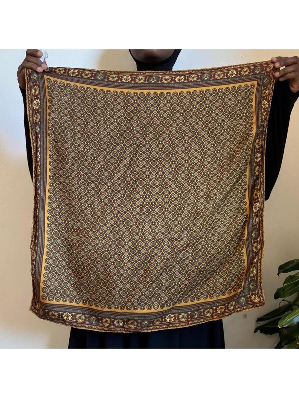 Vintage 70s/80s Earth Tone Geometric Medallion Silk-Feel Square Scarf - Picture 2 of 4